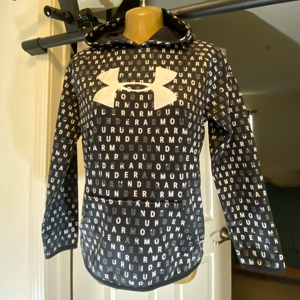 Under Armour Sweater